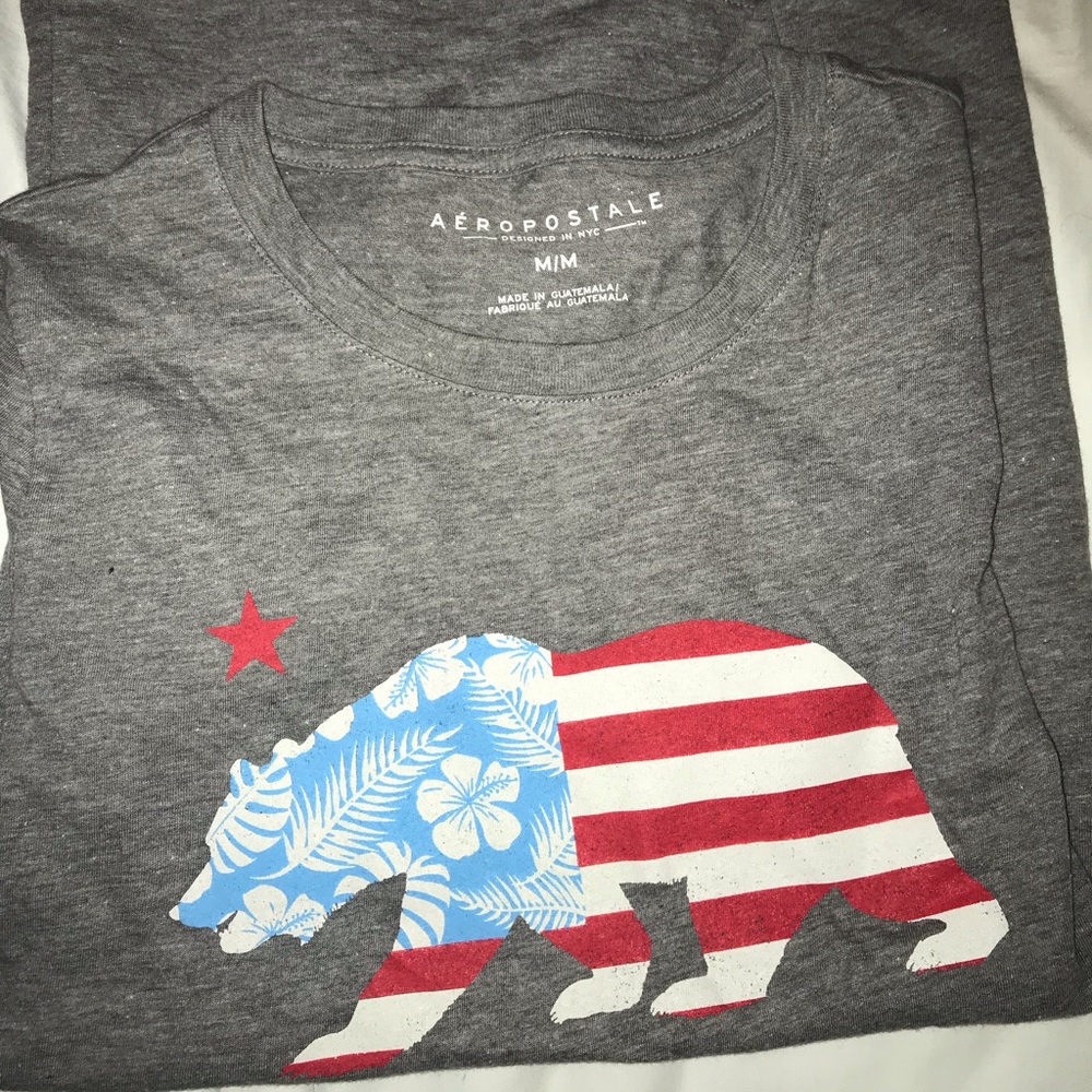 Gray Aeropostale shirt